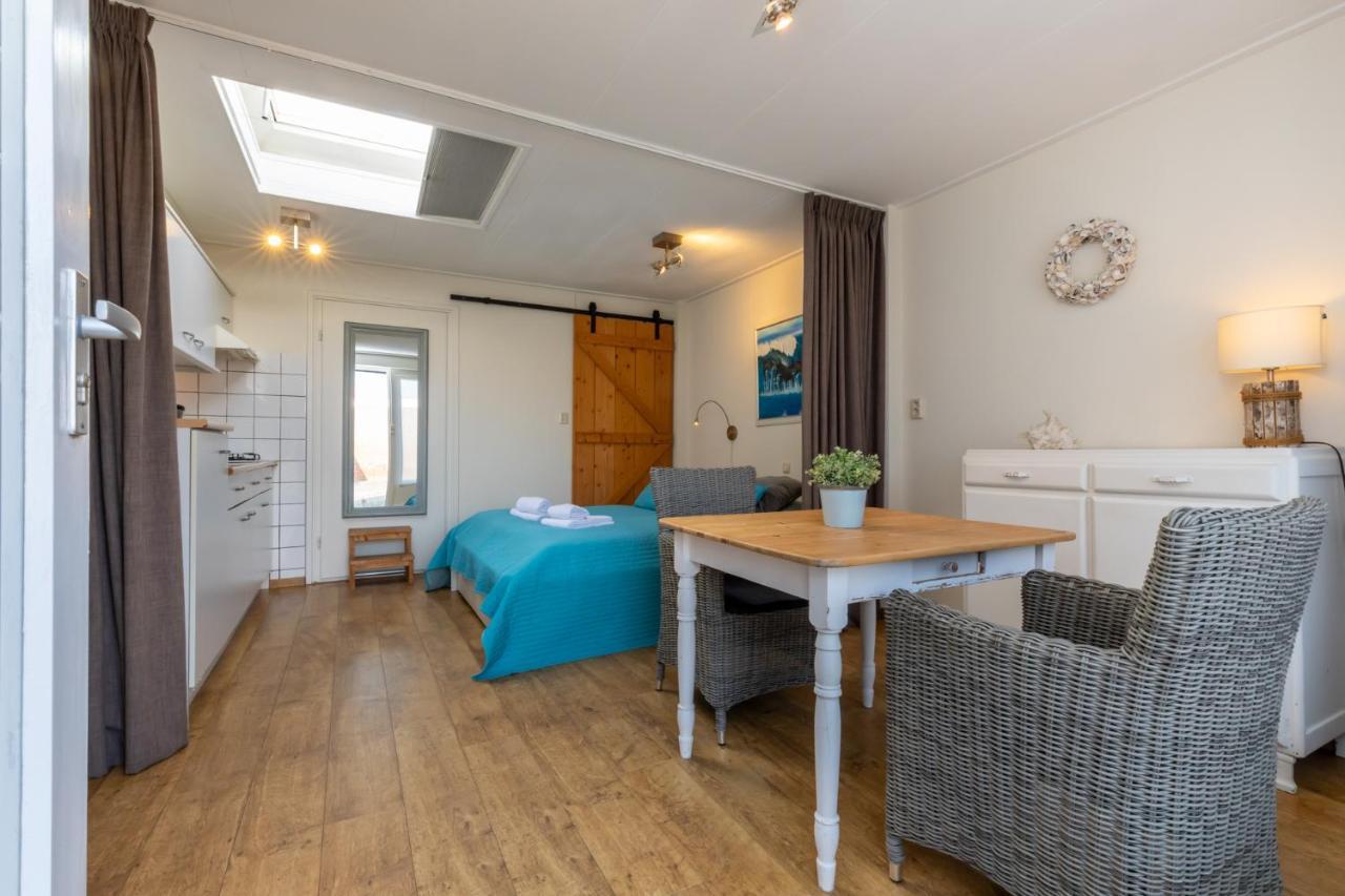 Welcome In - Studio - Zuidstraat 113, เวชต์คาเปลเล ภายนอก รูปภาพ